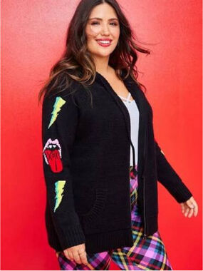 Betsy Johnson x Torrid Collab NWT Black Hoodie Sweater Ltd Ed Size 3 Lips Sword